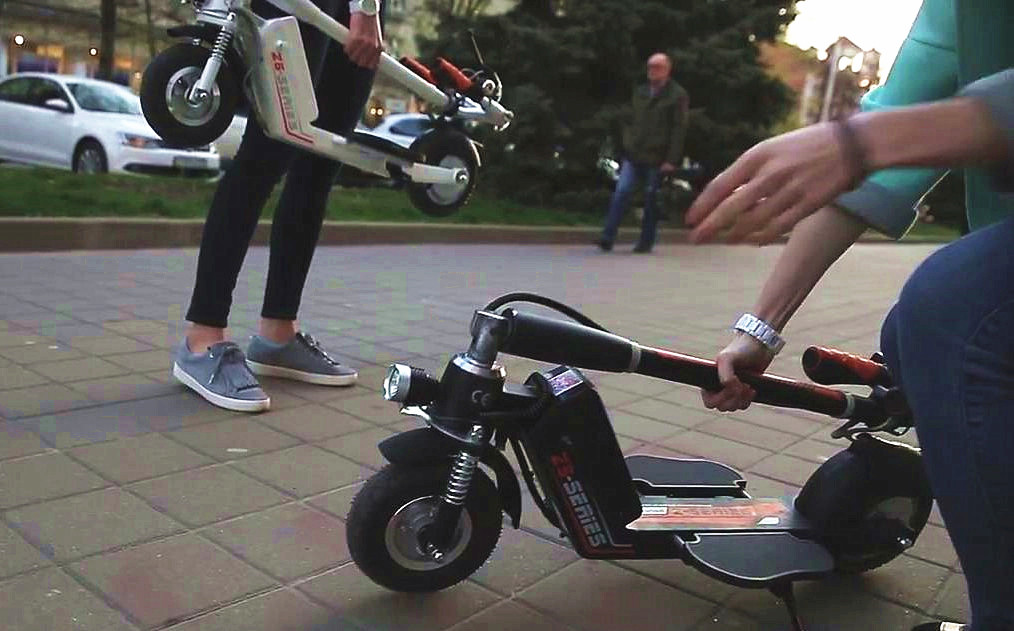 2-wheeled electric scooter