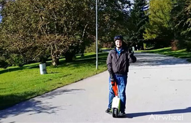 the scooter with one wheel,airwheel electronic unicycle,airwheel Q5
