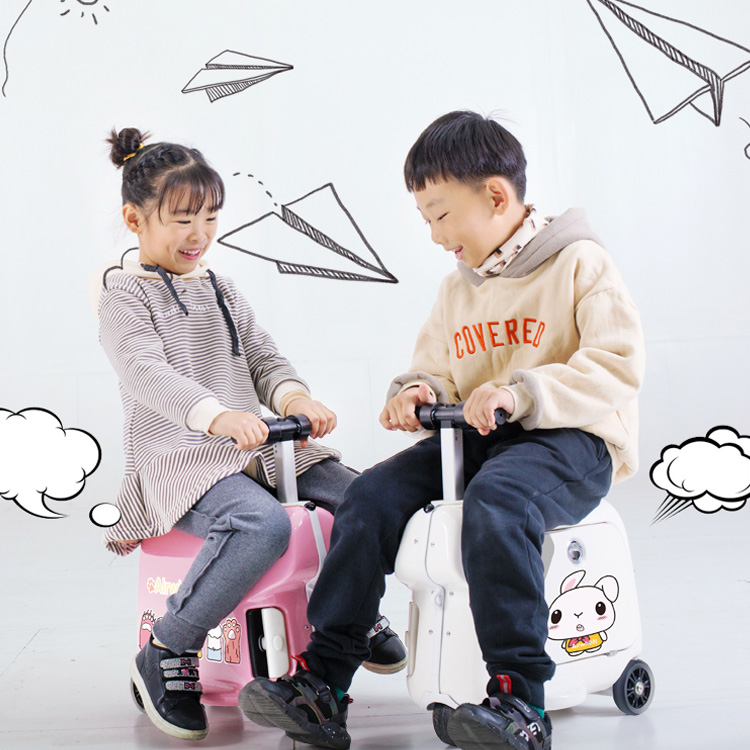 Airwheel SQ3 Kids rideable luggage